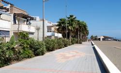 Torrox-Costa Promenade und Strand